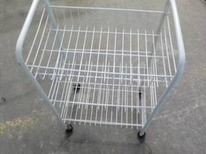lot 16 image: 3 Tier Metal Storage 15 x 10 x 26 ...