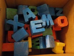 lot 17 image: Wood 2 Letters...
