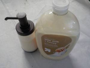 lot 19 image: Hand Soap with milk and honey and d...
