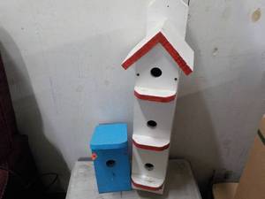 lot 56 image: 2 Painted Birdhouses 31 and 12 ta...