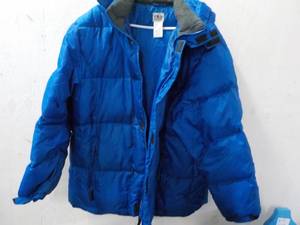 lot 64 image: Athetic Works Size L Winter Jacket...