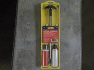 lot 72 image: Outers Universal Cleaning Kit...