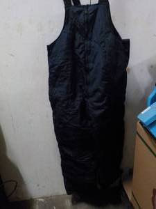 lot 74 image: Athetic Works Insulated Bibs size X...