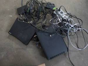 lot 93 image: Electronic Lot...