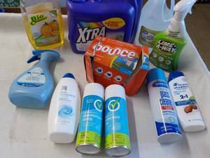 lot 144 image: Cleaners, Shampoo and Body Wash...