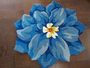 Plow and Hearth Blue Hydrangea Flow...