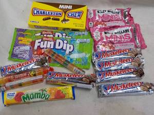 lot 246 image: Assortment of Candy...