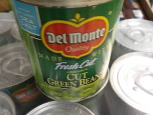 lot 255 image: 12 ct 8 oz Cans DelMonte Cut Green ...