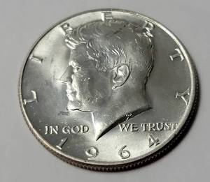 lot 24 image: 1964 Kennedy Silver Half Dollar Uncirculated