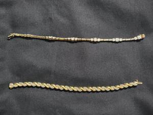 lot 39 image: 2  - 10K gold plated bracelets