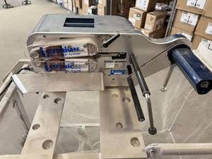 lot 20 image: i Cushion AP-8000C Air Pillow System Shipping Supplies