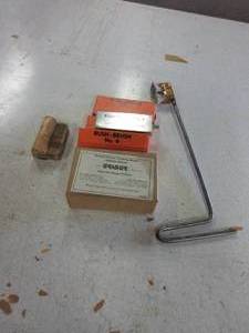 lot 264 image: CIRCUIT BOARD BRUSHES