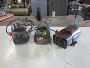 lot 306 image: ZERO - MAX MOTORS