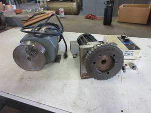 lot 308 image: FRACTIONAL GEAR MOTORS