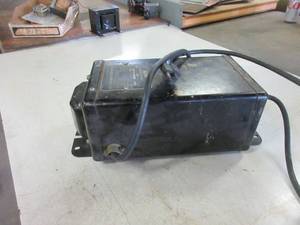 lot 320 image: DONGAN ELECTRIC TRANSFORMER FOR 120 VOLT