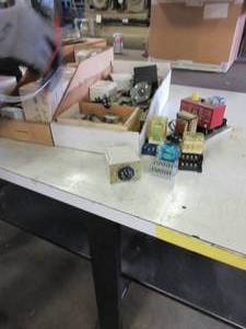 lot 323 image: ASSORTED ELECTRICAL RELAYS - NEW AND USED