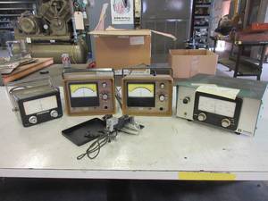 lot 344 image: VARIOUS ELECTRONIC INDICATOR AMPLIFIERS FOR PARTS