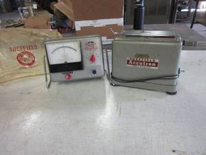 lot 353 image: SHEFFIELD, SMALL HOLE MEASURING MACHINE