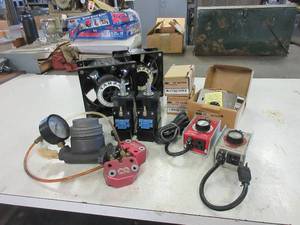 lot 361 image: INDUSTRIAL ELECTRONICS