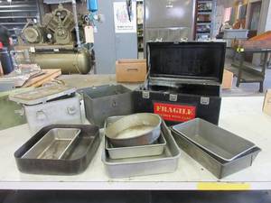 lot 419 image: EMPTY PANS AND CONTAINERS