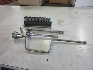 lot 451 image: CRAFTSMAN SOCKET SET 38