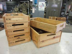 lot 508 image: WOODEN FLATS