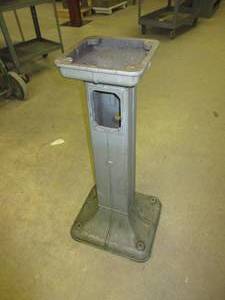 lot 515 image: CAST IRON GRINDER  MACHINE STAND