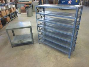 lot 554 image: METAL TABLE AND SHELVING