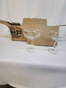 lot 75 image: Dozen Libbey Grande Fiesta Glasses