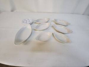 lot 92 image: Set of 7 Vintage Ceramic Gratin and Egg Dishes
