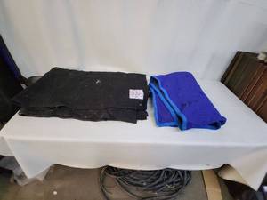 lot 103 image: Set of 2 Quilted Moving Blankets - Black and Blue