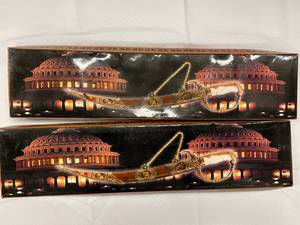 lot 11K image: Replica Lion Motif Ornate Swords Set with Scabbards (2 pcs)