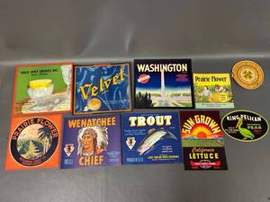 lot 27C image: Vintage Fruit Vegetable Crate Labels Collection