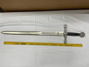 lot 49K image: Excalibur King Arthur Replica Sword - Decorative Collectible