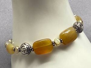 lot 54B image: Yellow Agate Sterling Silver 925 Bead Bracelet