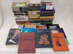 lot 57A image: Large Diverse Collection of Art, Education and Specialty Books