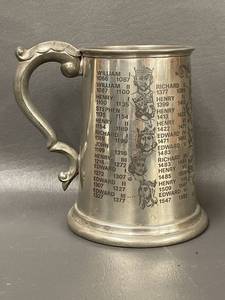 lot 67C image: Pinder Bros English Pewter Monarchs Tankard Elizabeth II
