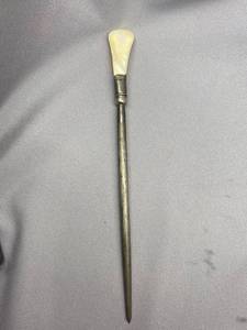 lot 71B image: Antique Mother of Pearl Letter Opener