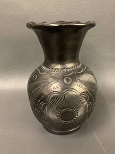 lot 77C image: Handcrafted Black Pottery Vase with Intricate Design