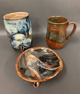 lot 81C image: Handmade Ceramic Mugs & Dish Set - Artistic Glaze