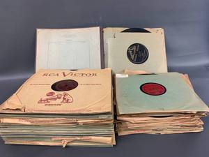 lot 102C image: Vintage RCA Victor Records Collection Lot