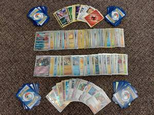 lot 44J image: Massive Lot of 200 Pokemon&nbspTrading Cards