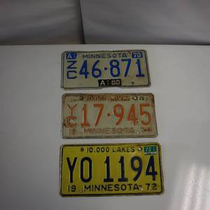 lot 64 image: Lot of 3 1970s Minnesota License Plates