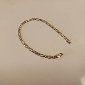 lot 56 image: Figaro chain - Sterling Silver Bracelet - Italy