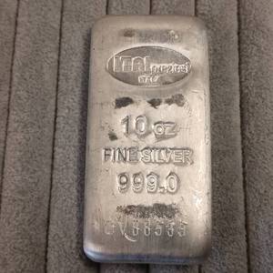 lot 8 image: ITAL Preziosi Haly 10 oz Fine Silver Bar  Loaf 999.9
