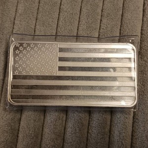 lot 10 image: American Flag 10 oz Silver Bar .999 Fine Silver