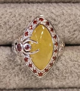 lot 11 image: Sterling Silver Yellow Navette Natural Gemstone Ring - Size 7