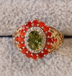 lot 14 image: Peridot & Mexican Fire Opal Ring - size 5.25
