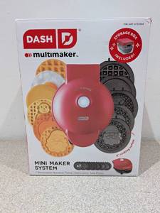lot 66 image: NEW DASH MINI MAKER SYSTEM