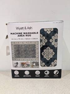 lot 84 image: NEW WYATT & ASH BEATRICE MACHINE WASHABLE AREA RUG